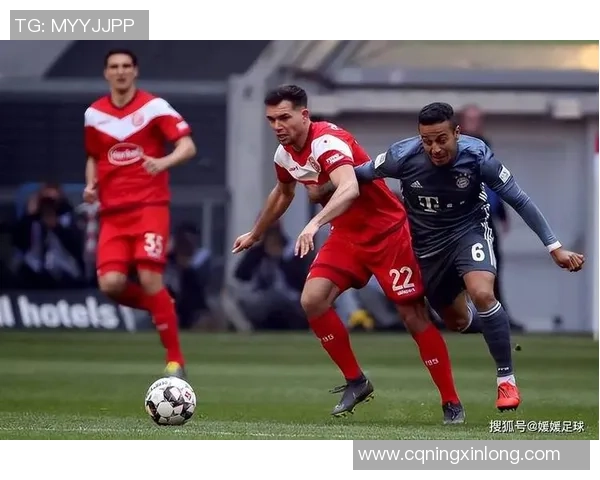 雷根斯堡与圣保利的精彩对决谁能在赛场上笑到最后